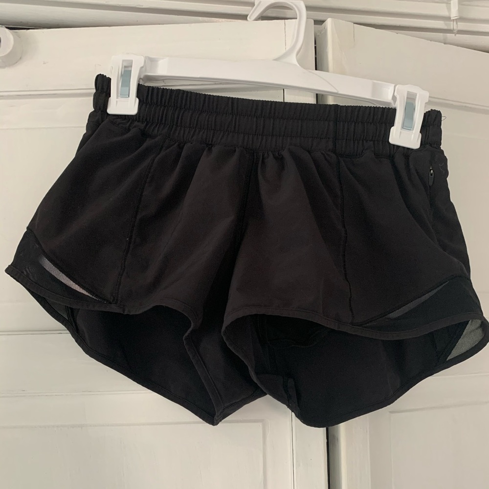 Lulu lemon hotty hot shorts